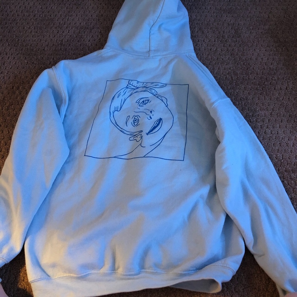 emma chamberlain hoodie